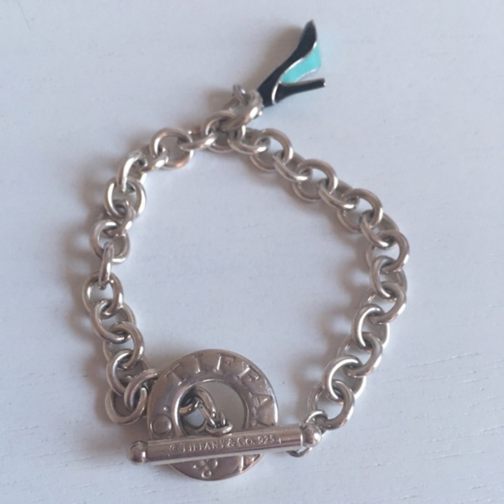 Tiffany & Co Toggle Bracelet with Shoe Charm - Picture 5 of 5